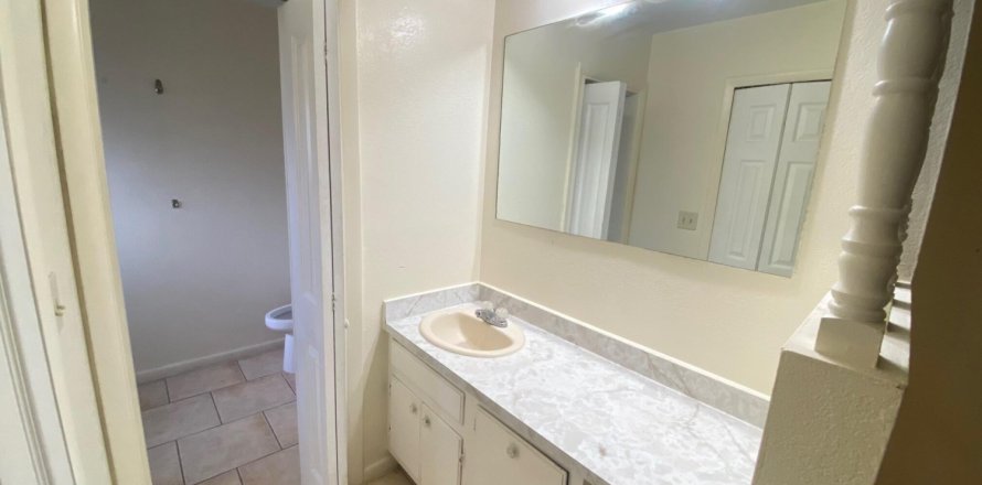 Casa en West Palm Beach, Florida 2 dormitorios, 99.41 m2 № 1175204