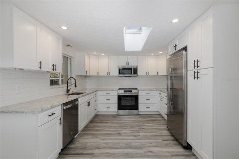Casa en venta en Port Richey, Florida, 2 dormitorios, 137.5 m2 № 1919062 - foto 14