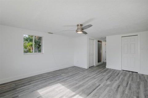 Casa en venta en Port Richey, Florida, 2 dormitorios, 137.5 m2 № 1919062 - foto 19