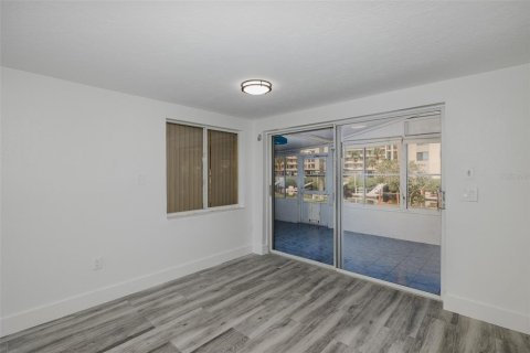 Casa en venta en Port Richey, Florida, 2 dormitorios, 137.5 m2 № 1919062 - foto 17