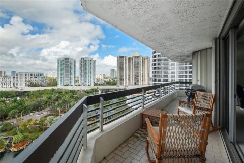 Купить кондоминиум в Авентура, Флорида 2 спальни, 134.43м2, № 2044555 - фото 26