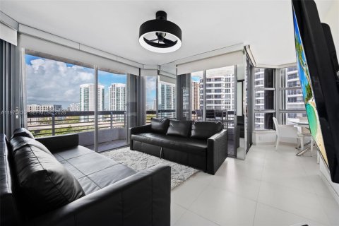 Купить кондоминиум в Авентура, Флорида 2 спальни, 134.43м2, № 2044555 - фото 9