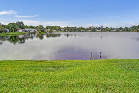 Casa en venta en Plantation, Florida, 4 dormitorios, 213.02 m2 № 2087388 - foto 4