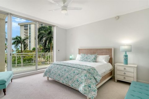 Condo in Sarasota, Florida, 2 bedrooms № 2207495 - photo 26