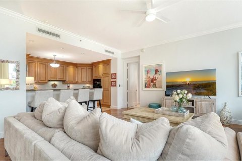 Condo in Sarasota, Florida, 2 bedrooms № 2207495 - photo 21