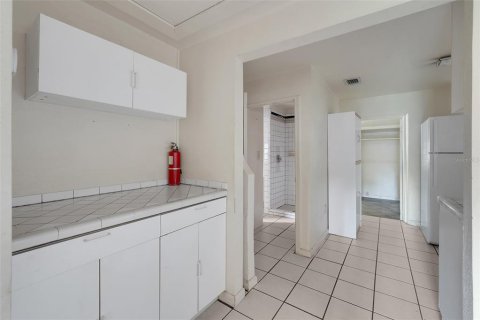 Villa ou maison à vendre à Orlando, Floride: 2 chambres, 98.29 m2 № 2436701 - photo 19