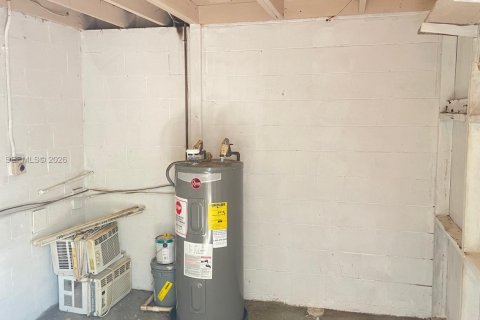 Villa ou maison à vendre à St. Lucie, Floride: 2 chambres, 87.51 m2 № 2032485 - photo 9