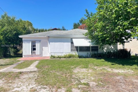 Villa ou maison à vendre à St. Lucie, Floride: 2 chambres, 87.51 m2 № 2032485 - photo 10
