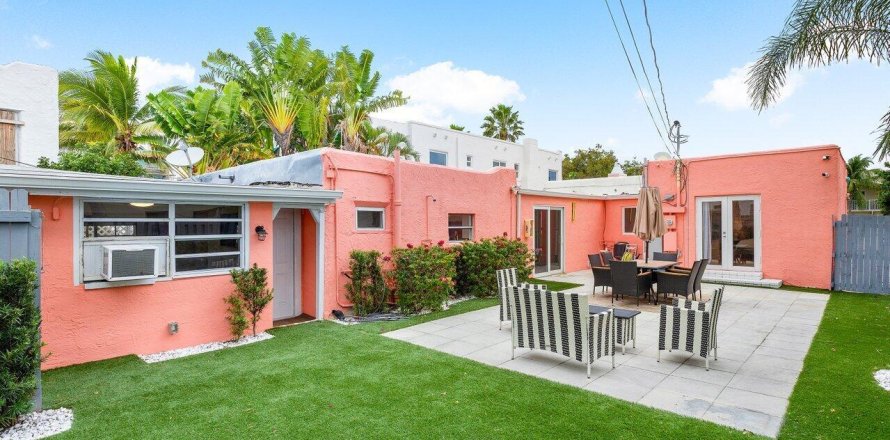Villa ou maison à Delray Beach, Floride 4 chambres, 222.59 m2 № 919788