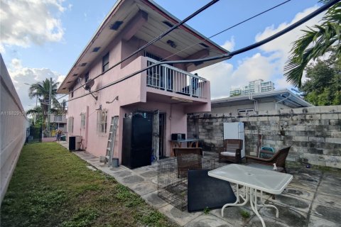 House in Miami, Florida 2 bedrooms, 96.62 sq.m. № 1754128 - photo 8