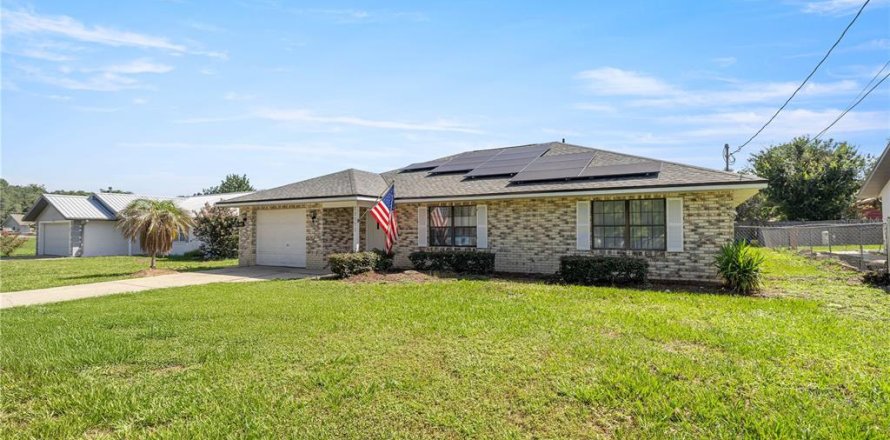 House in Belleview, Florida 4 bedrooms, 201.04 sq.m. № 1878157