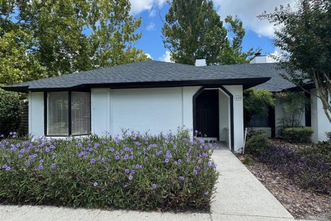 Casa en alquiler en Apopka, Florida, 2 dormitorios, 99.87 m2 № 1894878 - foto 1