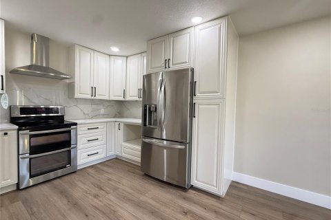 Casa en venta en Port Richey, Florida, 3 dormitorios, 132.11 m2 № 2098963 - foto 13