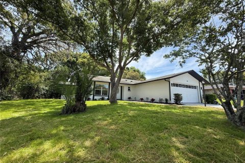 Casa en venta en Port Richey, Florida, 3 dormitorios, 132.11 m2 № 2098963 - foto 3