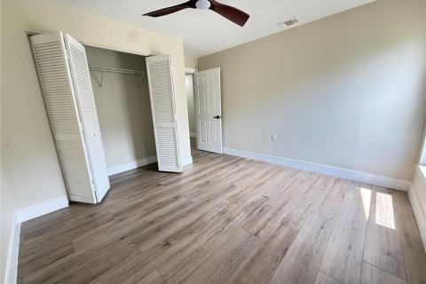 Casa en venta en Port Richey, Florida, 3 dormitorios, 132.11 m2 № 2098963 - foto 25