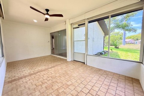 Casa en venta en Port Richey, Florida, 3 dormitorios, 132.11 m2 № 2098963 - foto 27