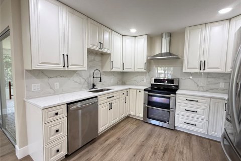Casa en venta en Port Richey, Florida, 3 dormitorios, 132.11 m2 № 2098963 - foto 12