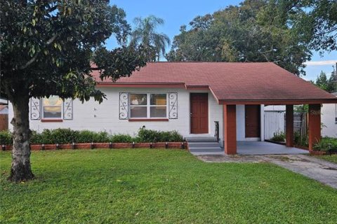 House in Clearwater, Florida 3 bedrooms, 97.92 sq.m. № 2431657 - photo 24