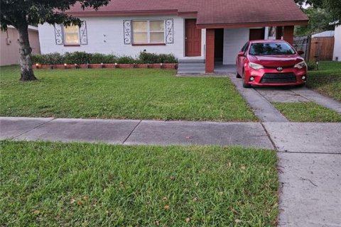 House in Clearwater, Florida 3 bedrooms, 97.92 sq.m. № 2431657 - photo 2