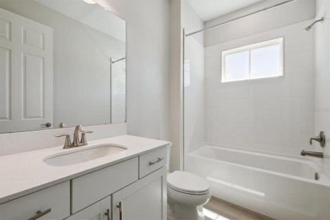 Villa ou maison à vendre à Spring Hill, Floride: 4 chambres, 234.95 m2 № 2313010 - photo 19