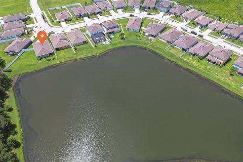 Villa ou maison à vendre à New Port Richey, Floride: 3 chambres, 187.38 m2 № 1870371 - photo 4