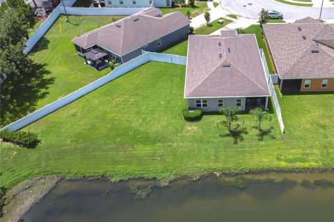 Villa ou maison à vendre à New Port Richey, Floride: 3 chambres, 187.38 m2 № 1870371 - photo 3
