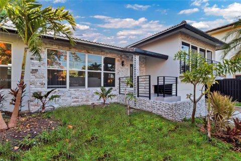 Casa en venta en Wilton Manors, Florida, 3 dormitorios, 118.17 m2 № 1947492 - foto 22