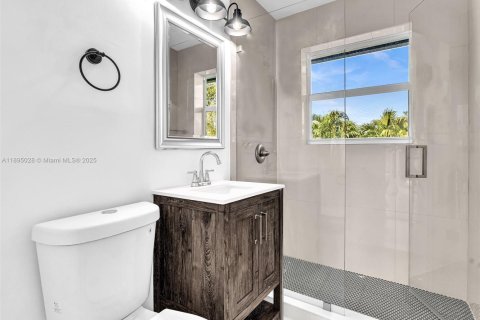 Casa en venta en Wilton Manors, Florida, 3 dormitorios, 118.17 m2 № 1947492 - foto 24