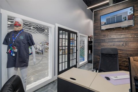 Propiedad comercial en venta en Port Richey, Florida, 178.37 m2 № 2330529 - foto 14