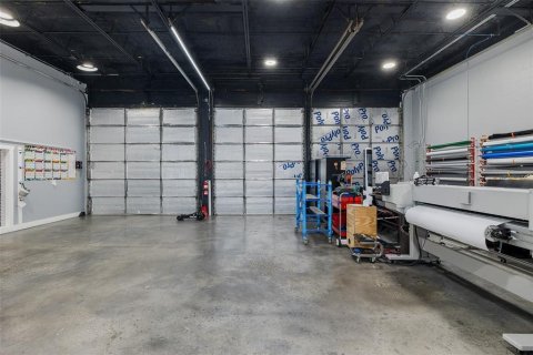 Propiedad comercial en venta en Port Richey, Florida, 178.37 m2 № 2330529 - foto 22
