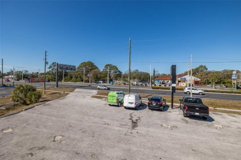 Propiedad comercial en venta en Port Richey, Florida, 178.37 m2 № 2330529 - foto 5