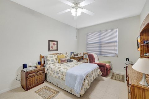 House in Port St. Lucie, Florida 2 bedrooms, 132.85 sq.m. № 2147166 - photo 23