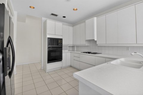 Купить виллу или дом в Бока-Ратон, Флорида 3 комнаты, 290.04м2, № 2085217 - фото 21