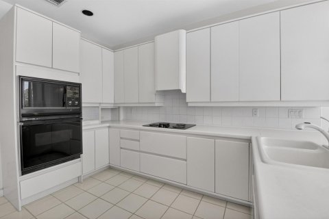 Купить виллу или дом в Бока-Ратон, Флорида 3 комнаты, 290.04м2, № 2085217 - фото 18