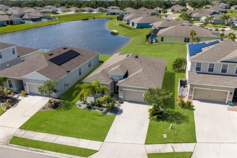 House in Parrish, Florida 3 bedrooms, 142.42 sq.m. № 2150320 - photo 5