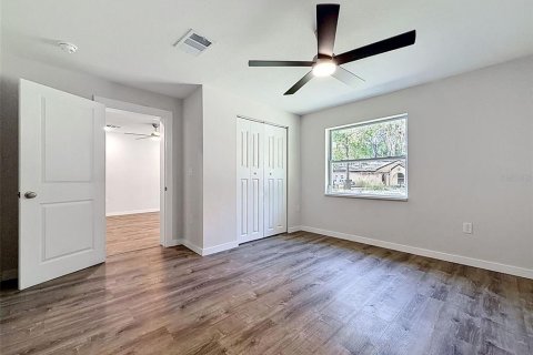 House in Crystal River, Florida 3 bedrooms, 130.06 sq.m. № 2120002 - photo 15