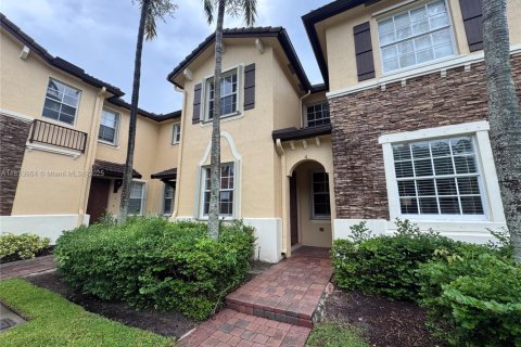Casa en venta en Cutler Bay, Florida, 3 dormitorios, 123.1 m2 № 1814831 - foto 5