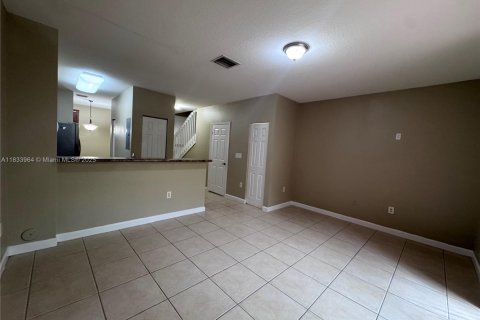 Casa en venta en Cutler Bay, Florida, 3 dormitorios, 123.1 m2 № 1814831 - foto 15