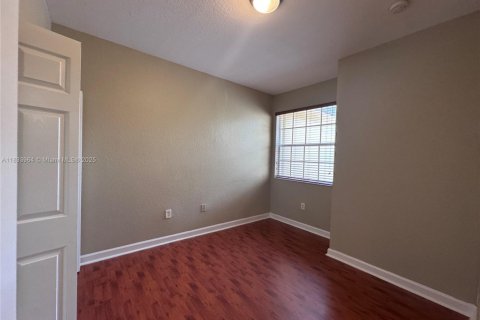 Casa en venta en Cutler Bay, Florida, 3 dormitorios, 123.1 m2 № 1814831 - foto 26