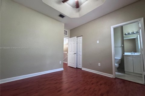 Casa en venta en Cutler Bay, Florida, 3 dormitorios, 123.1 m2 № 1814831 - foto 23