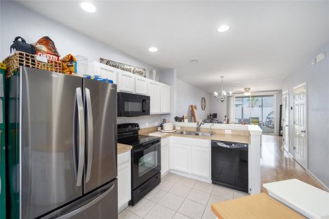 Townhouse in Ocala, Florida 2 bedrooms, 105.35 sq.m. № 1602512 - photo 6