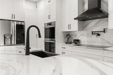 Villa ou maison à vendre à Sanford, Floride: 5 chambres, 301.19 m2 № 2133417 - photo 22
