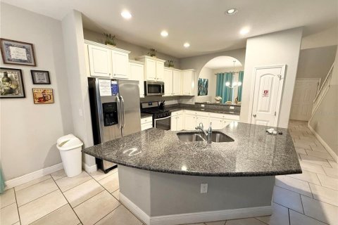 Casa en venta en Davenport, Florida, 6 dormitorios, 283.54 m2 № 2237849 - foto 18