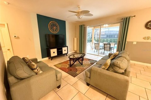 Casa en venta en Davenport, Florida, 6 dormitorios, 283.54 m2 № 2237849 - foto 20