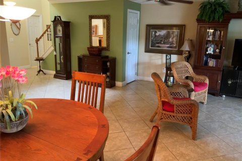 Condo in Altamonte Springs, Florida, 3 bedrooms № 2142614 - photo 13