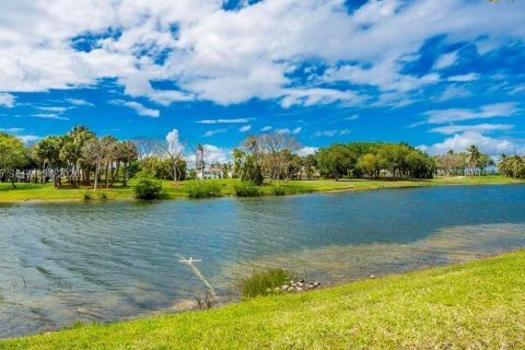 House in Miramar, Florida 3 bedrooms, 168.62 sq.m. № 2068157 - photo 20