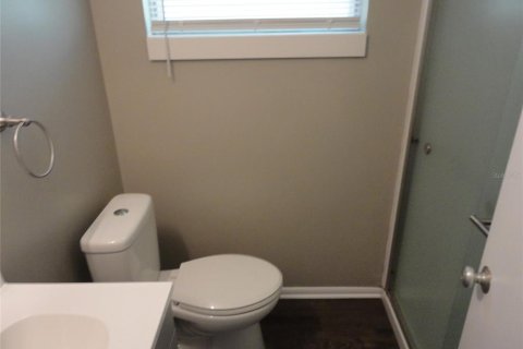 House in Gainesville, Florida 4 bedrooms, 150.22 sq.m. № 2207954 - photo 11