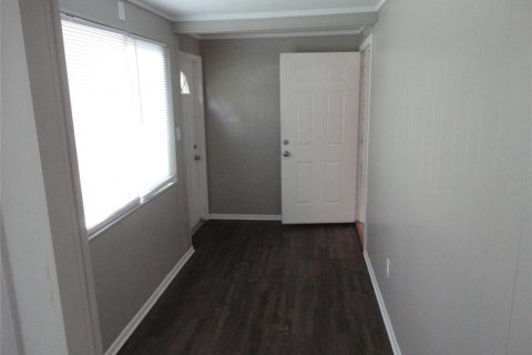 House in Gainesville, Florida 4 bedrooms, 150.22 sq.m. № 2207954 - photo 12