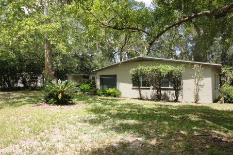 House in Gainesville, Florida 4 bedrooms, 150.22 sq.m. № 2207954