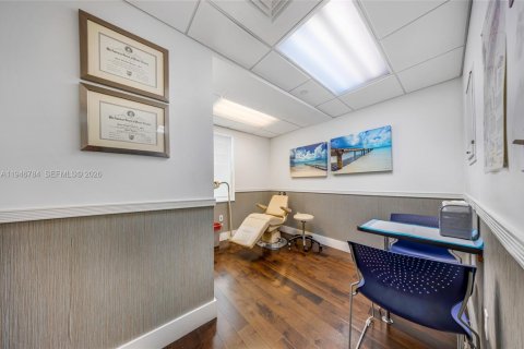 Immobilier commercial à vendre à Miami, Floride № 2002832 - photo 30